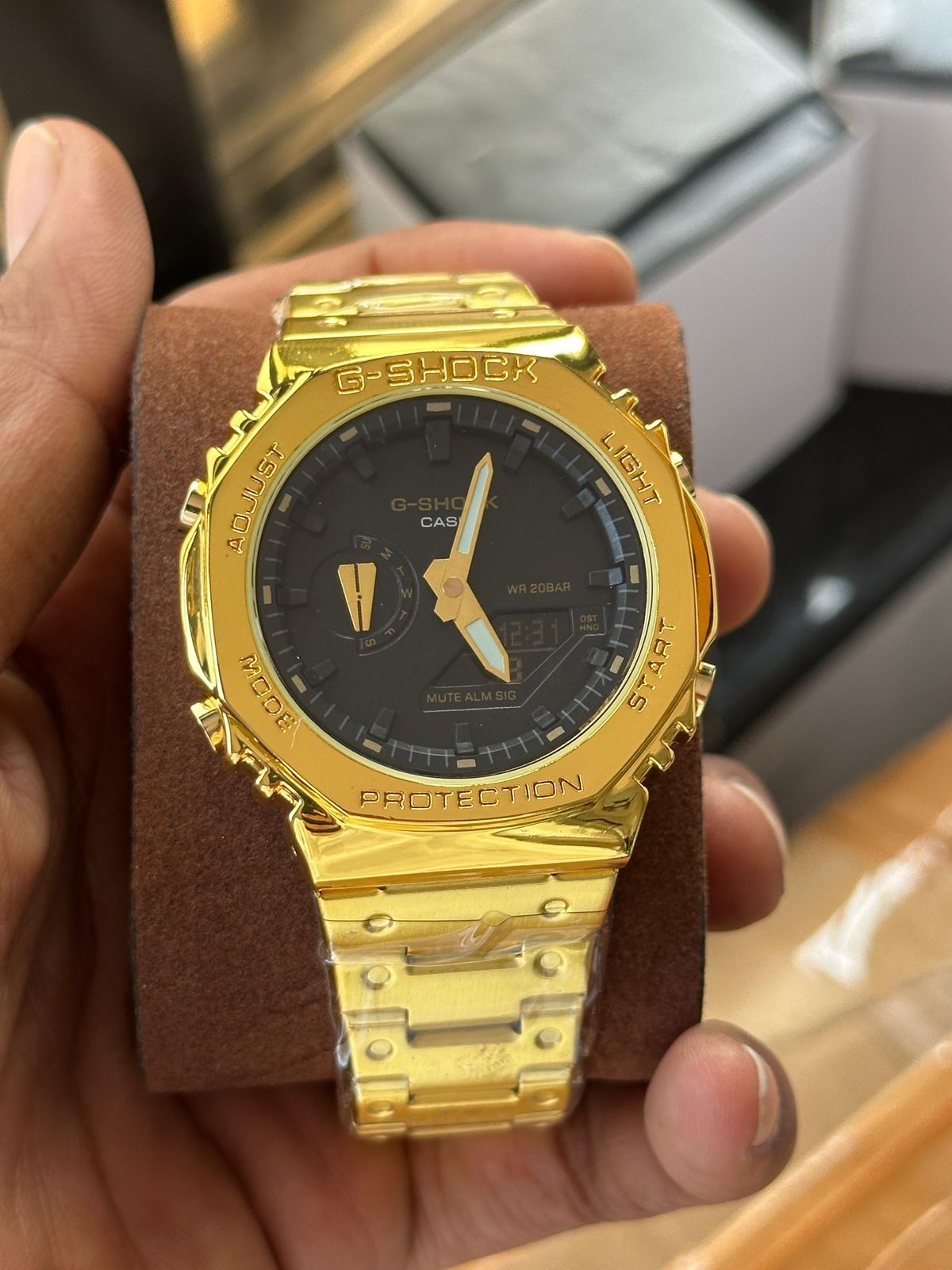 G-Shock Golden-Black Watch